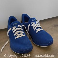 MaxSold Auction: Lot of Women's Size 10 Shoes - Sorel & Kizik (3+ Pairs) - San Jose (California, USA) SELLER MANAGED Downsizing Online Auction - Paladin Drive