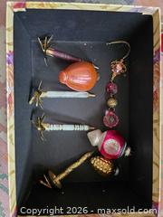 MaxSold Auction: Shiny Brite Vintage Mid-Century Christmas Ornaments Set - San Jose (California, USA) SELLER MANAGED Downsizing Online Auction - Paladin Drive