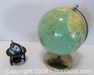 MaxSold Auction: 2x Vintage Globes - Lakeland (Florida, USA) SELLER MANAGED Reseller Online Auction - Dove Meadow Trail