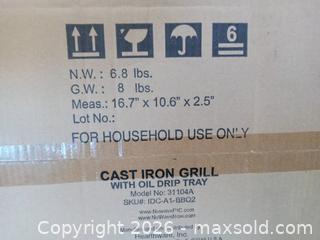 MaxSold Auction: Cast Iron Skillet Fajhita Trays w/ Wooden Serving Trivet - Lakeland (Florida, USA) SELLER MANAGED Reseller Online Auction - Dove Meadow Trail