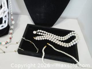 MaxSold Auction: Costume Necklaces- Whites - Lakeland (Florida, USA) SELLER MANAGED Reseller Online Auction - Dove Meadow Trail