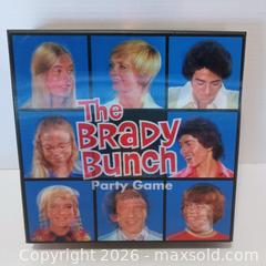 MaxSold Auction: Holographic Cover Brady Bunch board game - Lakeland (Florida, USA) SELLER MANAGED Reseller Online Auction - Dove Meadow Trail