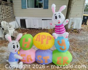 MaxSold Auction: Large Blow Up "Happy Easter" Inflatable  - Lakeland (Florida, USA) SELLER MANAGED Reseller Online Auction - Dove Meadow Trail