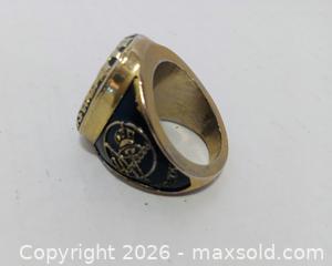 MaxSold Auction: Men's NY Yankees Ring sz 11 - Lakeland (Florida, USA) SELLER MANAGED Reseller Online Auction - Dove Meadow Trail