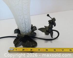 MaxSold Auction: Vintage Cherub & Glass Tulip Lamp - Lakeland (Florida, USA) SELLER MANAGED Reseller Online Auction - Dove Meadow Trail
