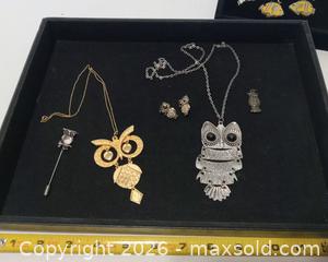 MaxSold Auction: Vintage Costume Owl / Animals Jewelry  - Lakeland (Florida, USA) SELLER MANAGED Reseller Online Auction - Dove Meadow Trail
