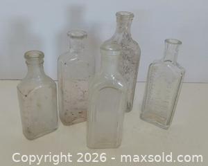 MaxSold Auction: Vintage Glass Medicine Bottles - Lakeland (Florida, USA) SELLER MANAGED Reseller Online Auction - Dove Meadow Trail