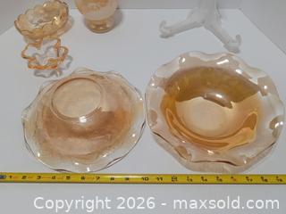 MaxSold Auction: Vintage Lot of Carnival Glass - Lakeland (Florida, USA) SELLER MANAGED Reseller Online Auction - Dove Meadow Trail