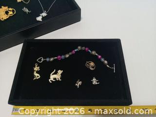 MaxSold Auction: Vintage lot of Costume Cat Jewelry  - Lakeland (Florida, USA) SELLER MANAGED Reseller Online Auction - Dove Meadow Trail