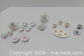 MaxSold Auction: Vintage Miniature Porcelain Dishes - Lakeland (Florida, USA) SELLER MANAGED Reseller Online Auction - Dove Meadow Trail