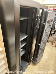 MaxSold Auction: Sentry Safe - Las Vegas (Nevada, USA) PARTNER MANAGED Estate Sale Online Auction - Bright Sun Court