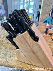 MaxSold Auction: Six Star Cutlery Knife Block Set, Approx. 20–25 Pieces - Las Vegas (Nevada, USA) PARTNER MANAGED Estate Sale Online Auction - Bright Sun Court