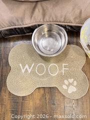 MaxSold Auction: Dog Bolster Bed Set with Sleep Pad, Bowl, Mat and Cone - King (Ontario, Canada) SELLER MANAGED Moving Online Auction - Wells Orchard Crescent