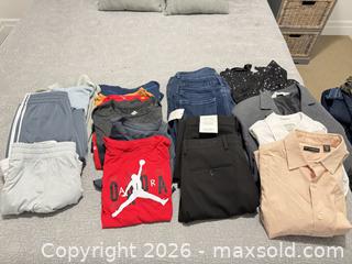 MaxSold Auction: Mixed Clothing Lot – Approximately 12 Pieces, Men/Women/Kids - King (Ontario, Canada) SELLER MANAGED Moving Online Auction - Wells Orchard Crescent