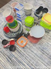 MaxSold Auction: Mixed Kitchenware Lot - Plates, Bowls, Containers, Measuring Set - King (Ontario, Canada) SELLER MANAGED Moving Online Auction - Wells Orchard Crescent