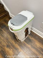 MaxSold Auction: White & Green Plastic Pet Food Storage Bin with Wheels - King (Ontario, Canada) SELLER MANAGED Moving Online Auction - Wells Orchard Crescent