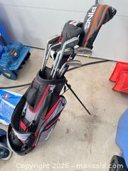 MaxSold Auction: Youth Mixed Brand Right-Hand Golf Club Set with Stand Bag (6-10 Clubs) - King (Ontario, Canada) SELLER MANAGED Moving Online Auction - Wells Orchard Crescent