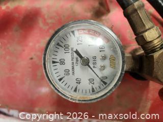 MaxSold Auction: Air Pig - Delta (Ontario, Canada) SELLER MANAGED Downsizing Online Auction - King Street (STORAGE)