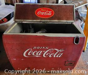 MaxSold Auction: Antique Coke cooler - Delta (Ontario, Canada) SELLER MANAGED Downsizing Online Auction - King Street (STORAGE)