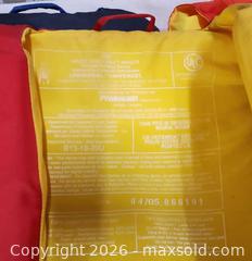 MaxSold Auction: Life jackets #1 - Delta (Ontario, Canada) SELLER MANAGED Downsizing Online Auction - King Street (STORAGE)
