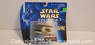 MaxSold Auction: 1998 Star Wars Episode I MicroMachines Die-Cast Trade Fed Droid StarFighter New - Rockaway (New Jersey, USA) SELLER MANAGED Downsizing Online Auction - Miami Trail