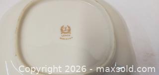 MaxSold Auction: LENOX GOLD TRIMMED SERVING DISH 6"  VERY NICE   - Rockaway (New Jersey, USA) SELLER MANAGED Downsizing Online Auction - Miami Trail