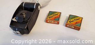 MaxSold Auction: VINTAGE PHOTOGRAPHY LIGHT & FILM - Rockaway (New Jersey, USA) SELLER MANAGED Downsizing Online Auction - Miami Trail