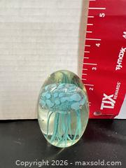 MaxSold Auction: Art Glass, Citrine Chips, Geode, Selinite Horn, Rooster Art Glass, Glass Bird - Maricopa (Arizona, USA) SELLER MANAGED Downsizing Online Auction - N Tammy Street