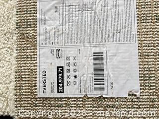 MaxSold Auction: IKEA TVERSTED Rug 240 x 300 cm Geometric - San Jose (California, USA) SELLER MANAGED Downsizing Online Auction -  Topaz Avenue (STORAGE)