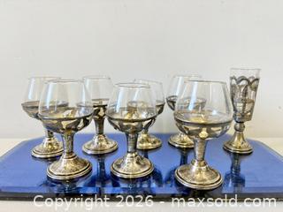 MaxSold Auction: 8 Vintage Mexican .925 Silver Holder Cordial Liquor Glasses - Toronto (Ontario, Canada) PARTNER MANAGED Reseller Online Auction - Railside Road