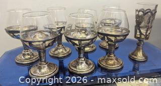 MaxSold Auction: 8 Vintage Mexican .925 Silver Holder Cordial Liquor Glasses - Toronto (Ontario, Canada) PARTNER MANAGED Reseller Online Auction - Railside Road