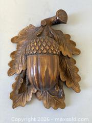 MaxSold Auction: Most Unusual Velvet Lined Intricately Carved Wood Oak Leaves Figural Acorn Jewelry Box - Toronto (Ontario, Canada) PARTNER MANAGED Reseller Online Auction - Railside Road