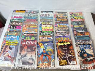MaxSold Auction: Lot of 50+ Modern Single-Issue Comic Books (1990s–2000s) - Sunnyvale (California, USA) SELLER MANAGED Reseller Online Auction - Reseda Drive