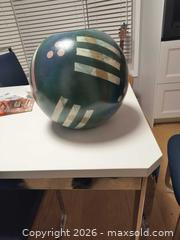 MaxSold Auction: John Bergen Round Vase - Brampton (Ontario, Canada) SELLER MANAGED Downsizing Online Auction - Lakecrest Trail