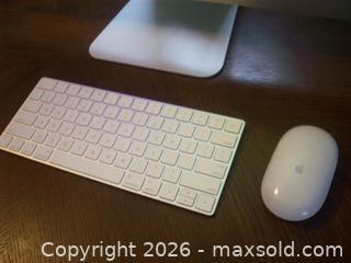MaxSold Auction: Apple iMac 27" 5K 32GB 2TB HD Fusion - Irondequoit (New York, USA) SELLER MANAGED Downsizing Online Auction -  Harwick Road