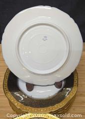 MaxSold Auction: Vintage 12 Serves Dinner Plates - Hatboro (Pennsylvania, USA) PARTNER MANAGED Estate Sale Online Auction - Jacksonville Road