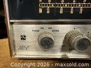 MaxSold Auction: Scott 382-C Stereo Receiver - Cambridge (Massachusetts, USA) SELLER MANAGED Moving Online Auction - Hamilton Street