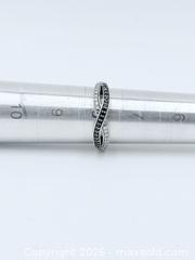 MaxSold Auction: 925 Sterling Silver Diamond Stone Ring Size 8 - Esquimalt (British Columbia, Canada) PARTNER MANAGED Reseller Online Auction -  Lampson Street