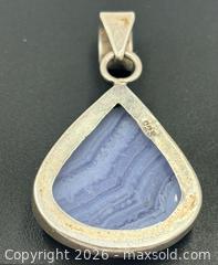 MaxSold Auction: 925 Sterling Silver Natural Blue Lace Agate Teardrop Pendant  - Esquimalt (British Columbia, Canada) PARTNER MANAGED Reseller Online Auction -  Lampson Street