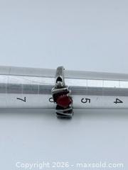 MaxSold Auction: 925 Sterling Silver Ring Size 6 - Esquimalt (British Columbia, Canada) PARTNER MANAGED Reseller Online Auction -  Lampson Street