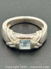 MaxSold Auction: 925 Sterling Silver Ring Size 6.5 - Esquimalt (British Columbia, Canada) PARTNER MANAGED Reseller Online Auction -  Lampson Street