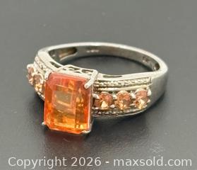 MaxSold Auction: 925 Sterling Silver Ring Size 8 - Esquimalt (British Columbia, Canada) PARTNER MANAGED Reseller Online Auction -  Lampson Street