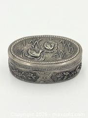 MaxSold Auction: Antique Chinese Export Silver Box 16.8g - Esquimalt (British Columbia, Canada) PARTNER MANAGED Reseller Online Auction -  Lampson Street