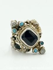 MaxSold Auction: Antique Garnet Ring Size 5 - Esquimalt (British Columbia, Canada) PARTNER MANAGED Reseller Online Auction -  Lampson Street