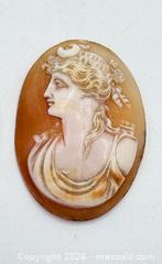 MaxSold Auction: Cameos 1.5” - Esquimalt (British Columbia, Canada) PARTNER MANAGED Reseller Online Auction -  Lampson Street