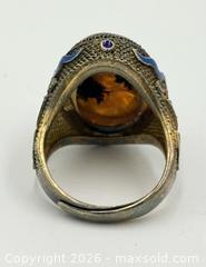 MaxSold Auction: Chinese Export Amber Ring Size 7 - Esquimalt (British Columbia, Canada) PARTNER MANAGED Reseller Online Auction -  Lampson Street