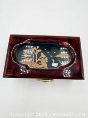 MaxSold Auction: Jewelry Box  - Esquimalt (British Columbia, Canada) PARTNER MANAGED Reseller Online Auction -  Lampson Street