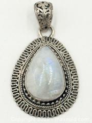 MaxSold Auction: Moonstone set in 925 Sterling Silver Teardrop Pendant 17g - Esquimalt (British Columbia, Canada) PARTNER MANAGED Reseller Online Auction -  Lampson Street