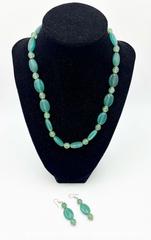 MaxSold Auction: Necklace & Earrings Set - Esquimalt (British Columbia, Canada) PARTNER MANAGED Reseller Online Auction -  Lampson Street