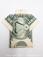 MaxSold Auction: Origami 1 dollar bill - Esquimalt (British Columbia, Canada) PARTNER MANAGED Reseller Online Auction -  Lampson Street